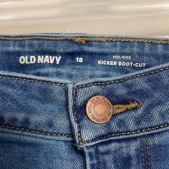 Jeans - Picture 3 of 3